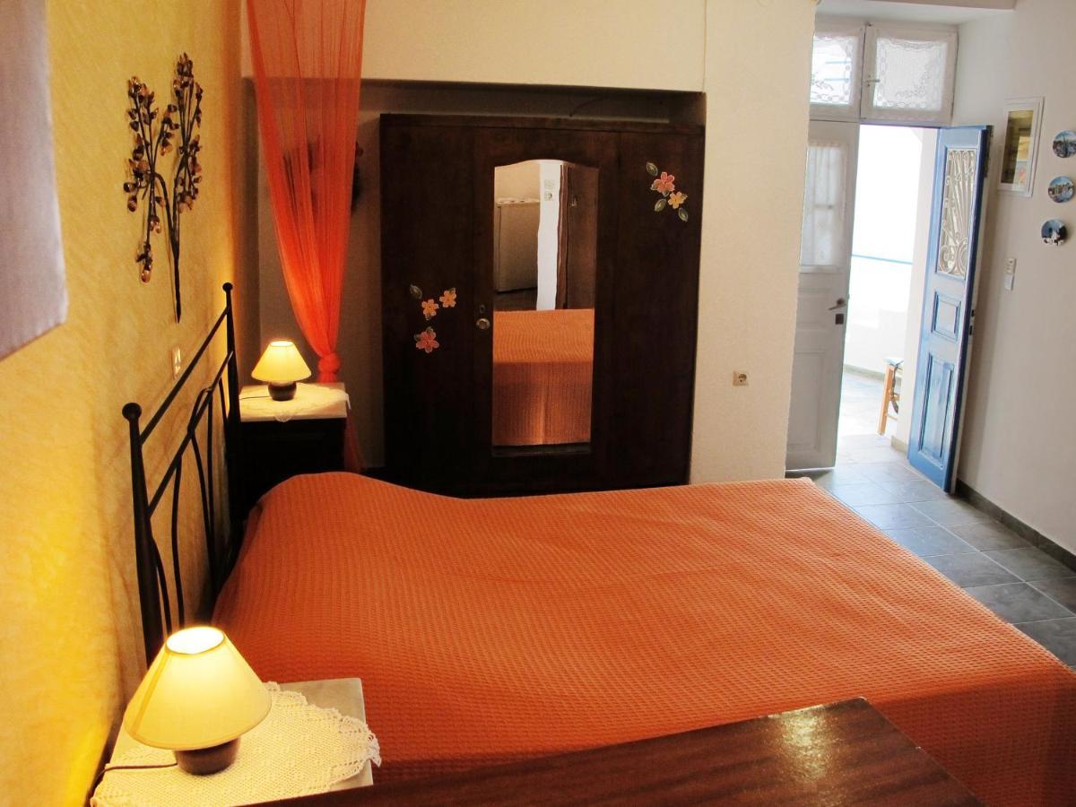 Pepi'S Rooms Τριοβάσαλος Εξωτερικό φωτογραφία