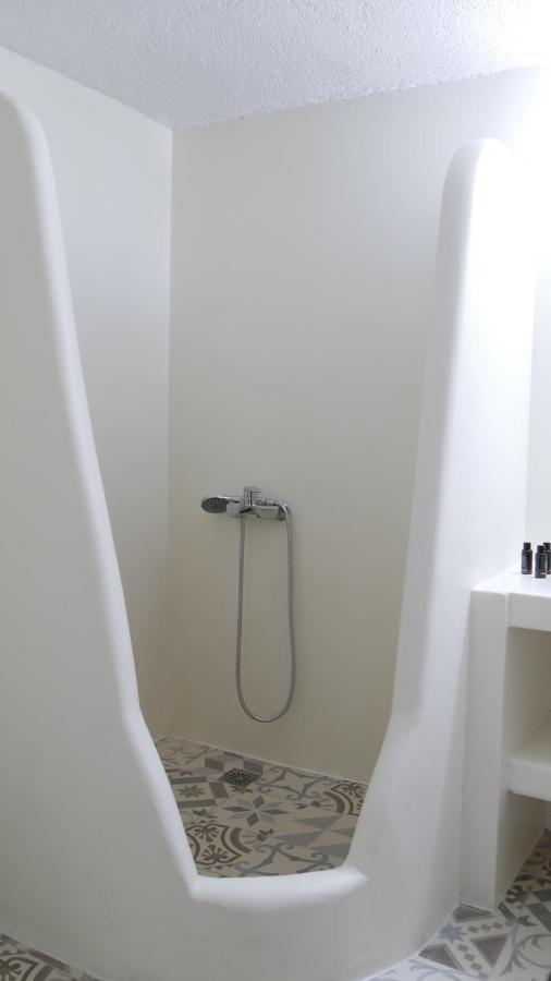 Pepi'S Rooms Τριοβάσαλος Εξωτερικό φωτογραφία
