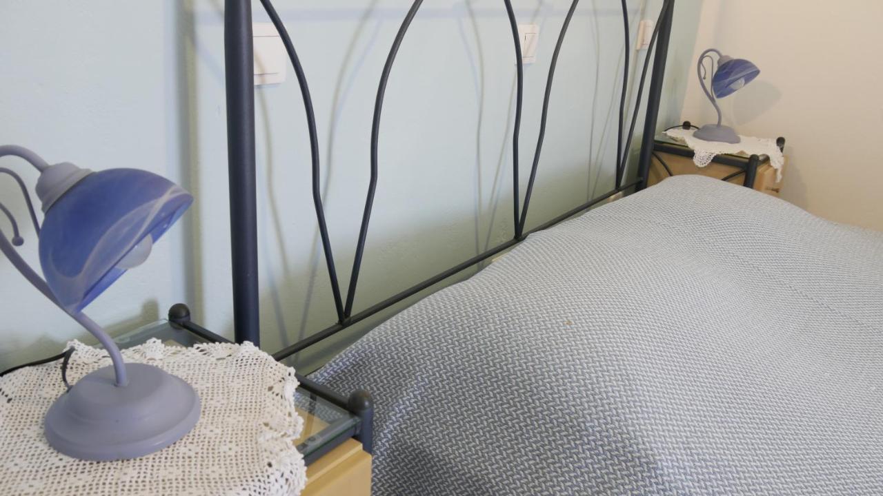 Pepi'S Rooms Τριοβάσαλος Εξωτερικό φωτογραφία